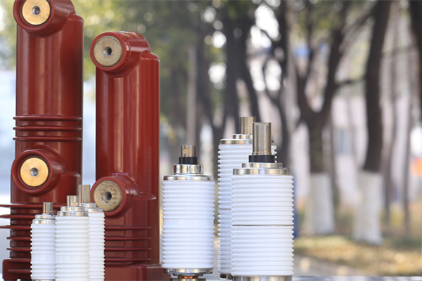 真空開(kāi)關(guān)管廠(chǎng)家難找嗎？建議這樣選廠(chǎng)家！